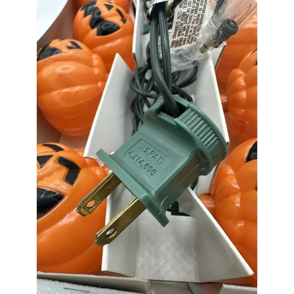 Vtg Halloween String Lights Set of 10 Jack O‎ Lantern Pumpkin Blow Mold WORKING